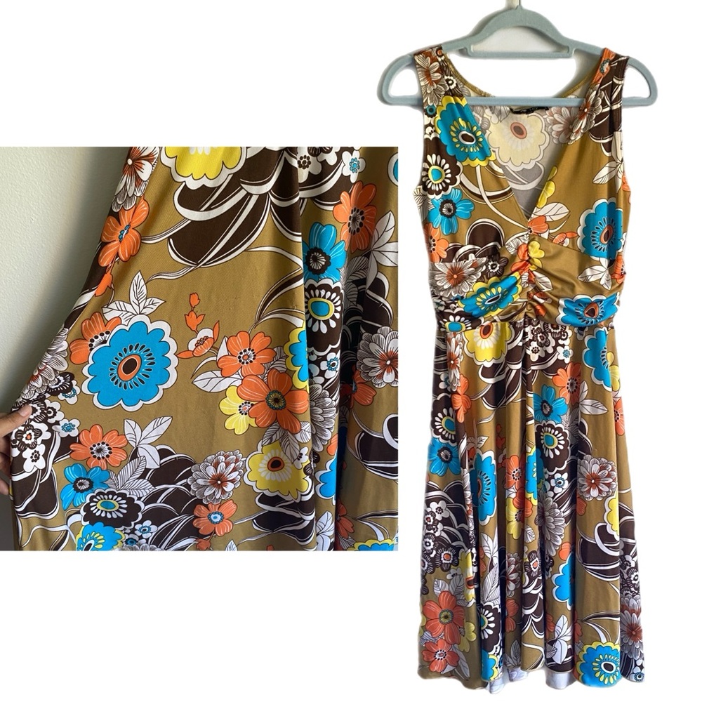 VINTAGE FLORAL LILY DRESS MADE IN USA SIZE S to m